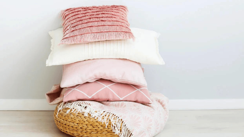 How to Dry Pillows