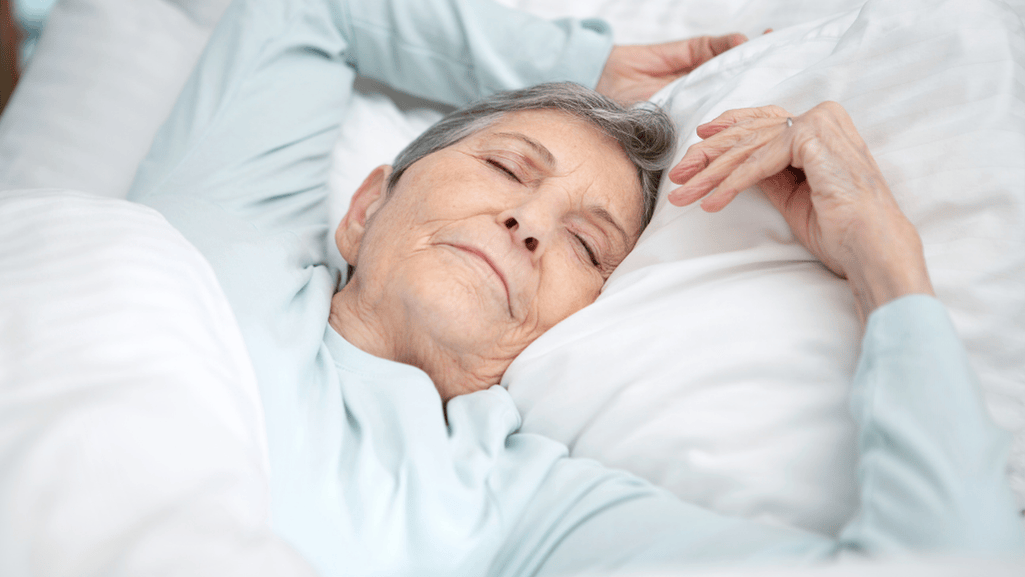 Elderly sleep therapy: Developing healthy sleep habits