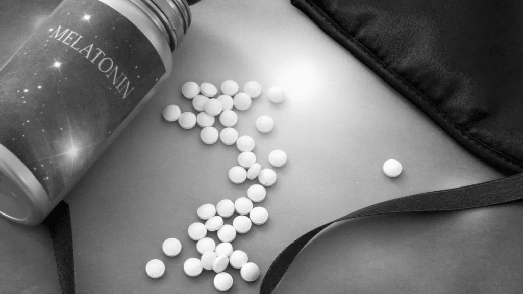 melatonin side effects and drug interactions